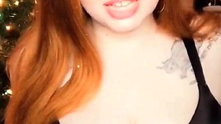 Solo pussy toying redhead sexy close up masturbation action