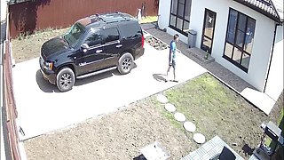 Der vollbusige Nubile erwischte BFs Schwanz im Freien! (Luna Roulette)