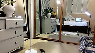 Amateur French Babe Pussy Toying