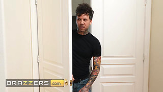 She's Good With Her Mouth Cubbi Thompson Brazzers
