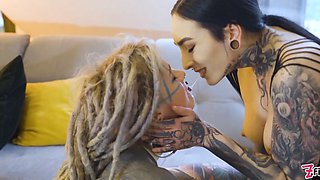 Burlesque beauty's Big Boobs and strap-on ass fucking