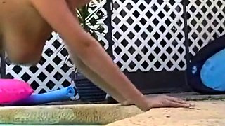 Amateur Couple Messing By The Pool