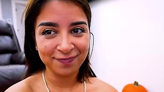 BrandNewAmateurs - Petite Lil Kitty Liv Pops By