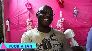 Bubbly Tory Lane and Porno Dan - cumshot xxx - Fuck A Fan