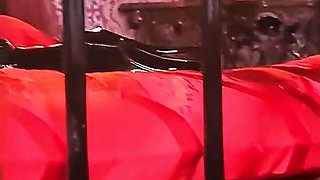 Cuckolding the Dolly with the Gimp