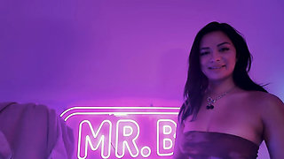 Erotic steamy asian seduce tourist until creampie inside vagina