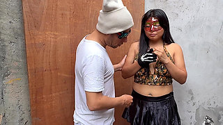 Blowjob and intense sex with the used spare parts vendor on the street