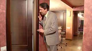 The Secretary - Full Movie