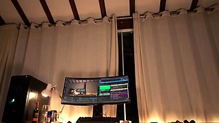 HIDDEN CAM CAUGHT MASTURBATION IN PUBLIC HUGE ASS