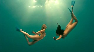 Celebs nude in water compilation - Gretchen Mol Kelly Brook