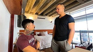 RJ MALE VIDEOS - Hot Kisses In My Apartment - By Andre Maya