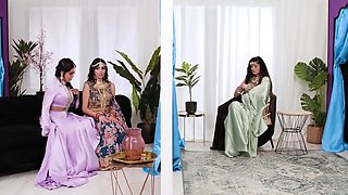 Fingering, Licking and Orgasms in hot Indian Lesbian