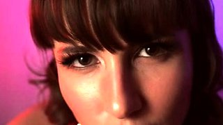 Brunette Solo Webcam Masturbation