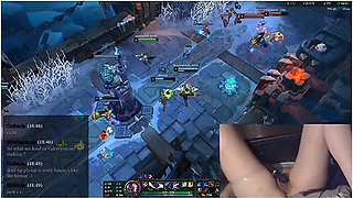Girl Plays League Of Legends With Vibrator Slowly Massaging Her Clit With Gamer Girl
