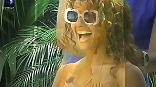 VA 1 ft. Milf: Brunette, Stripchat  Milf Porn