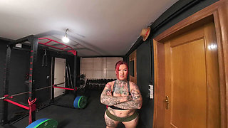 She Fucked Her Personal Trainer in the Gym