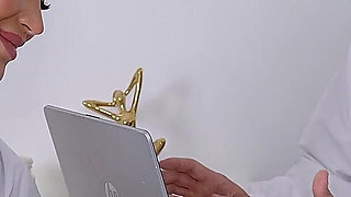 Mariana's Anatomy Episode Vi: Mariana Is Fired After Having a Threesome with Her Boss and the Secretary - Mariana Martix