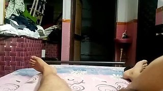 Indian stepdaughter gives beautiful blowjob to stepdad in homemade video
