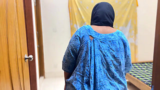 Huge Hanging Milky Tits & Ass Hot Indonesia Muslim Aunty Clean My Room & Try to Seduce Me for Sex