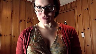 Bettie Bondage – Pose for Bettie