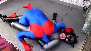 Monica Merlot & Chico Brillo - Catwoman vs Blue