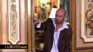 Vanessa Goldi in the Swinger Castle