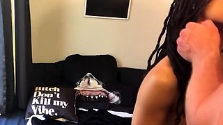 A Hot Babe From The Gym Asked Me To Train Her And We Fucked