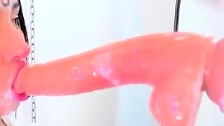 Piss fetish WAM gal solo toys