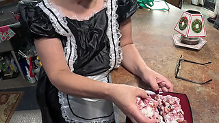 Cheryl Cooks a Halloween Treat