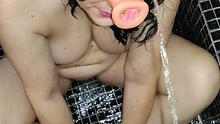 Pig Uses Hot Piss to Wash Her Face Full of Cum