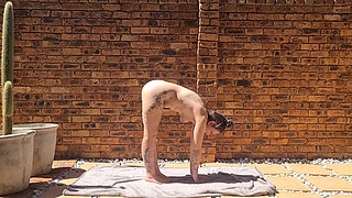 Sexy Babe Doing Nude Outdoor Yoga