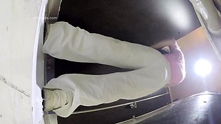 Pulled amateurs close up car sex