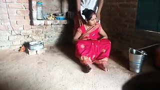 Hot Desi Village Bhabhi Hardcore Fuck in Hindi - Tight Pussy & Blowjob