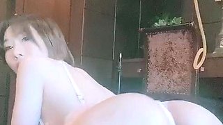 Omege japanese girl with big boobs on cams