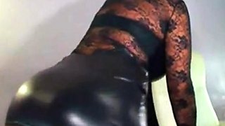 Sexy Brunette Milf In Latex Fingers Clit On Cam