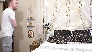 Horny MILF Gets Hardcore Drilled by Stud In Wild Bed Scene