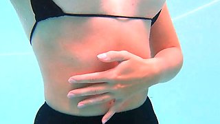 Public Pool Orgasm: Teen Babe's Solo Webcam Show