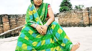 Indian Bhabhi Hardcore Fucking with Hindi Audio - Desi Aunty Rough Sex and Cumshot