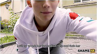 Student 18+ Knows That Doc Cant Refuse Him And Uses It For Dirty Affair