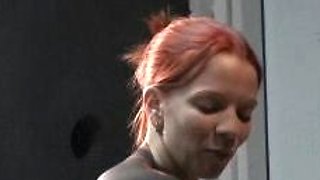 Sizzling redhead babe Leyla Black ha