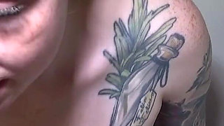 Hot PAWG Drinks Piss