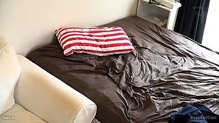 This large amateur cam girl has some very big boobs