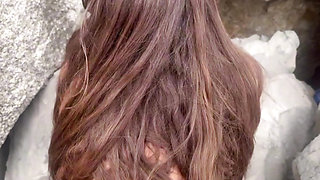 On the beach, I seduced my stepfather. The room entered me while my mother was swimming in the sea - Turkish Porn