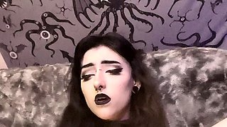 Chubby Brunette Big Boobs Dildo Masturbation