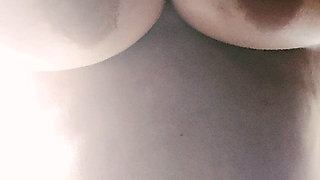 Presentation of Your Hucow's Udders