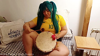 Brazilian Miku Gets Stuck on the Stairs and Kaito Gives Her More Than a Hand Part 1