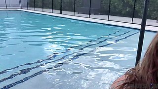 PAWG Richh Des Gets Fucked by Big Dick Jmac Outside by the Pool