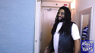 Hypnotic Prince Yahshua and Poizon Ivy at ebony double blowjob porn