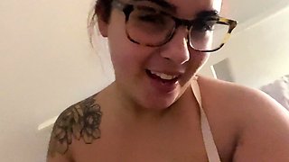 Leann amateur beautiful brunette with big boobs