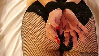 MILF Victoria's Slave Trainig